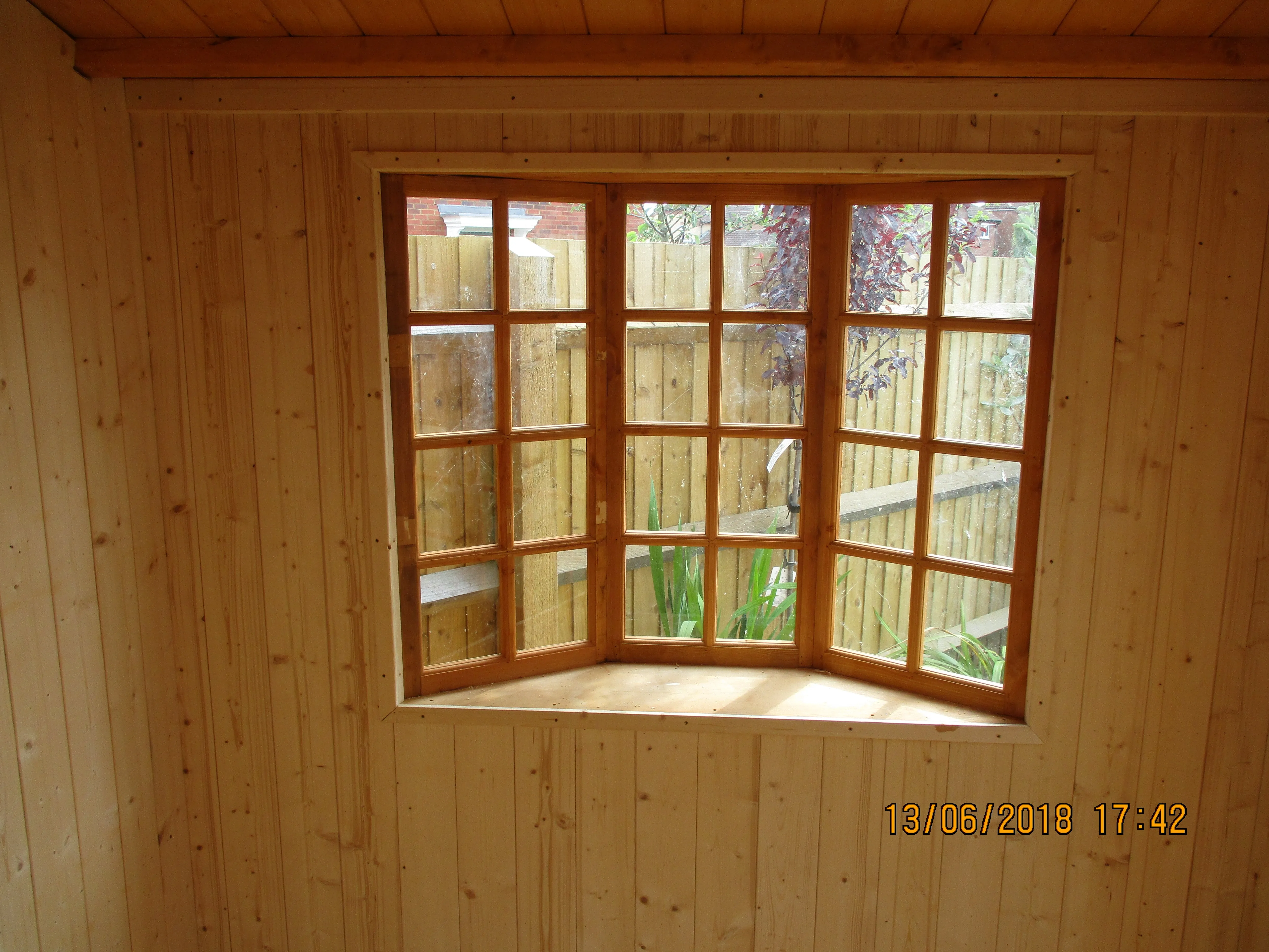 Goodwood Gold Fleur De Lys (8' x 8') Summerhouse
