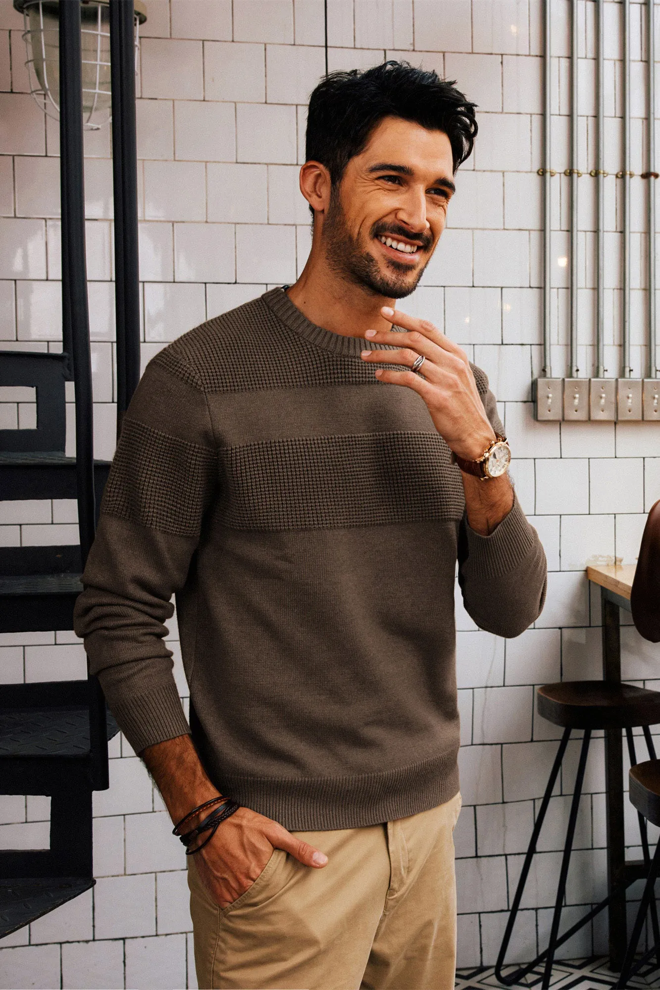 Men Textured Sweater Long Sleeve Crew Neck Ribbed Cuff Pullover Knitwear
