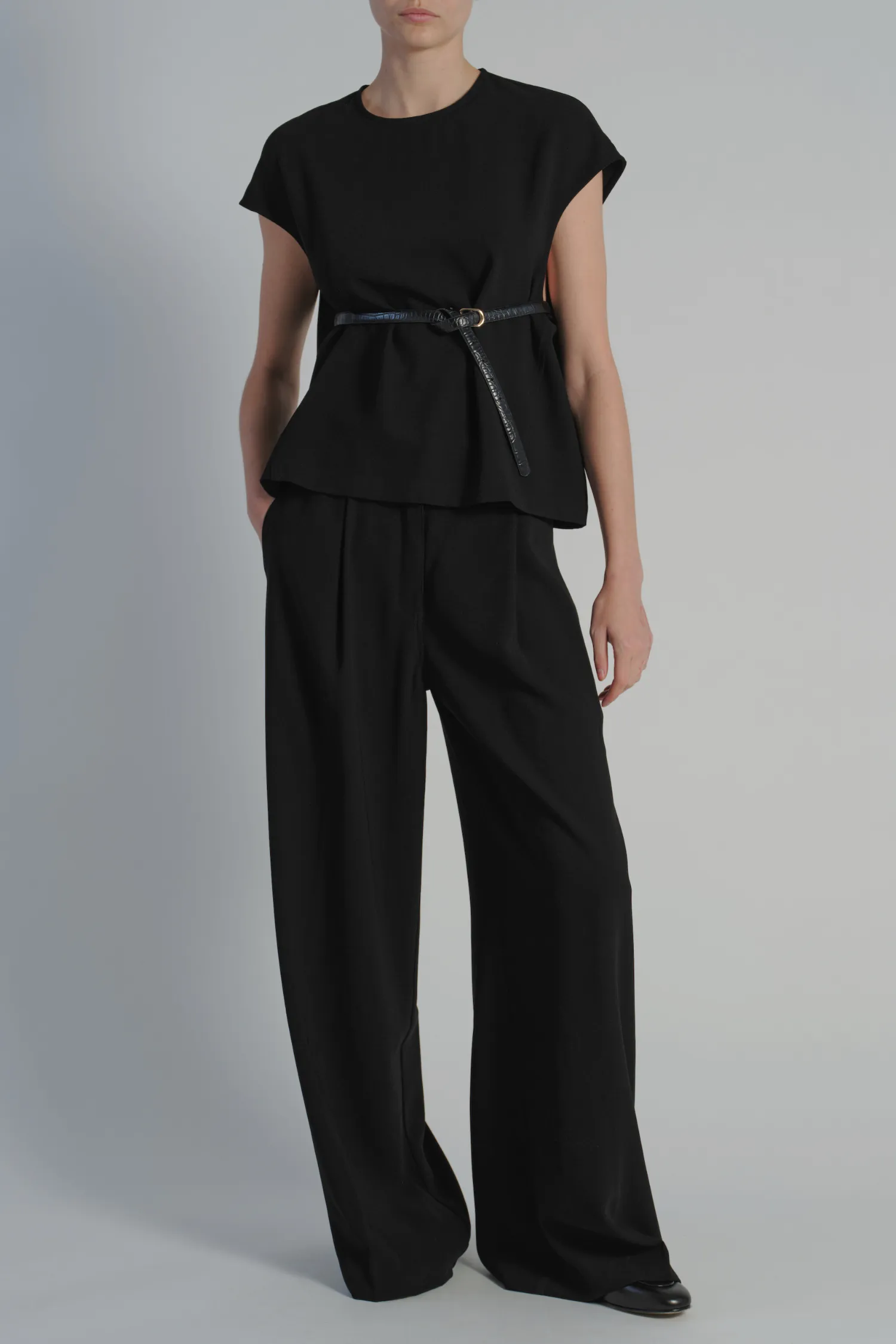 Neve Crepe Pant
