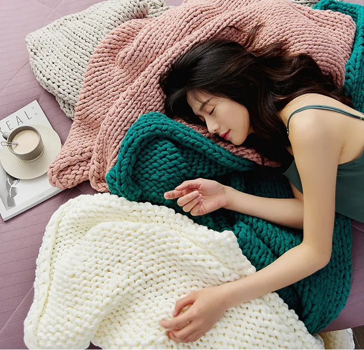 Soft Knitted Blanket , Warm Throw Blankets, Fluffy Cotton Blankets
