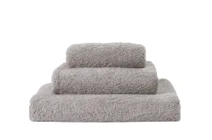 Super Pile Cloud Towels by Abyss and Habidecor